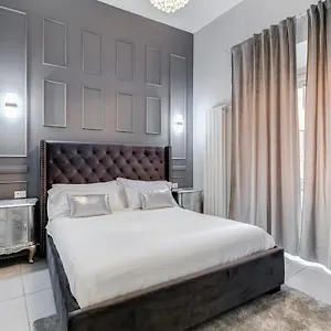  Apartamento Luxury Trevi Fountain - Your Italian Holidays
