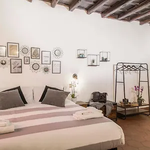 Stranamore Trastevere Apartment
