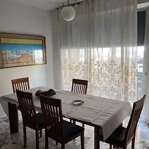 casa-vacanze-lorien.hotelitalianriviera.com/